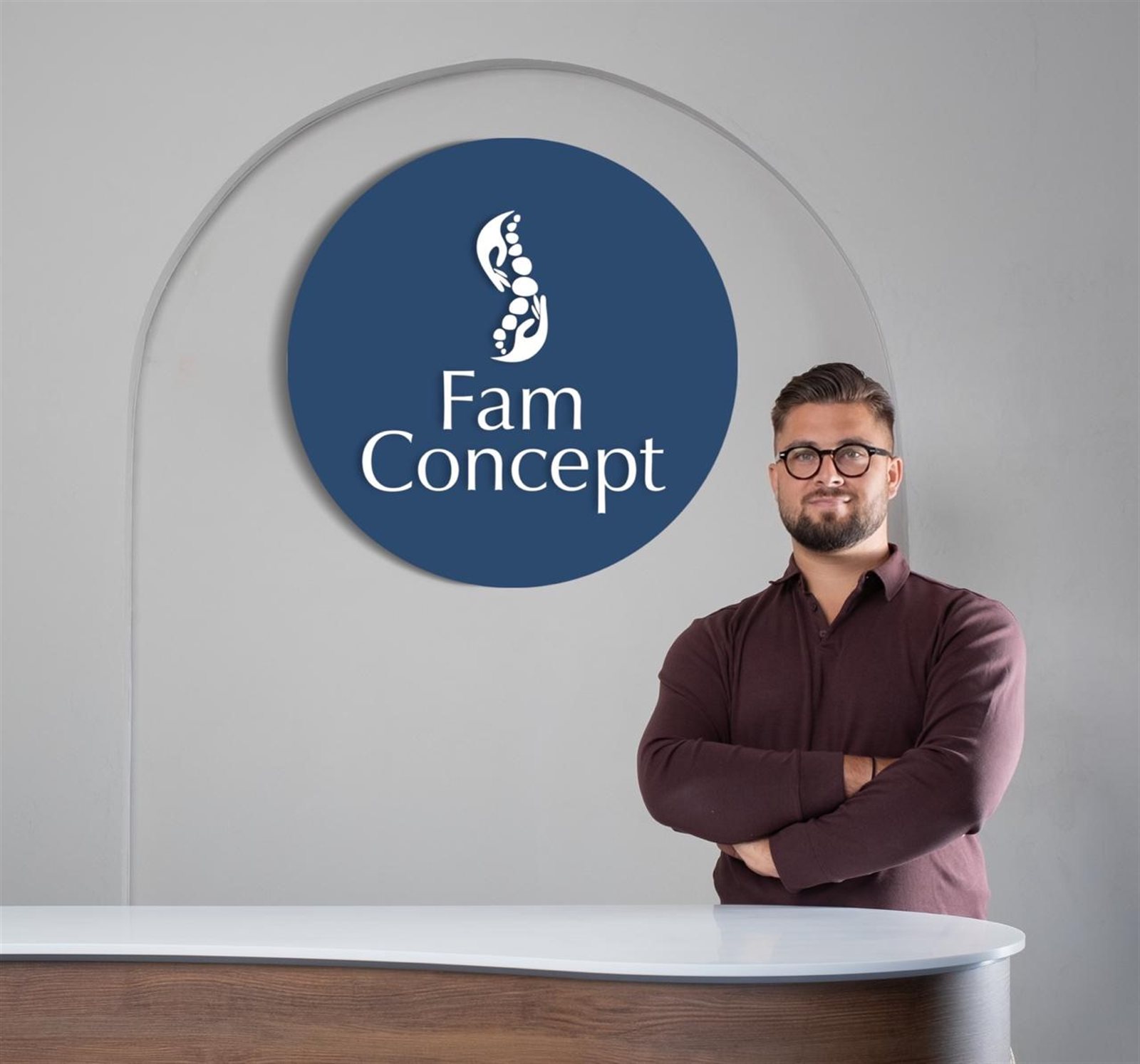 FamConcept - recepcja kliniki na Bemowie